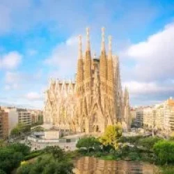 Spain-and-Portugal-Fiesta-Tour-Barcelona-Sagrada-Familia-Day-11-300x200